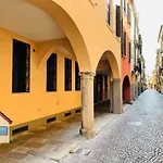 Casa Del Pagliaccio - Tra Ospedale E Centro Storico